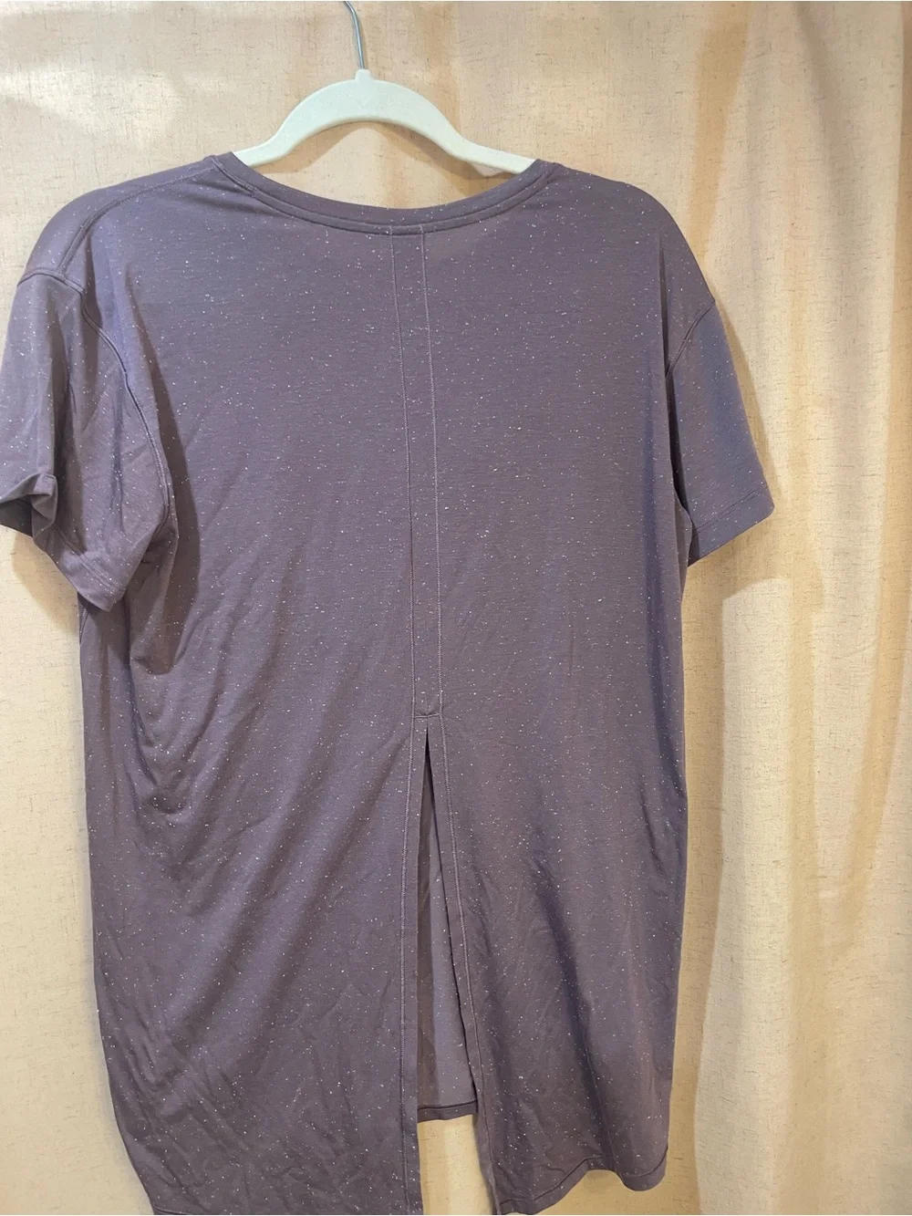 lululemon athletica excellent 22”